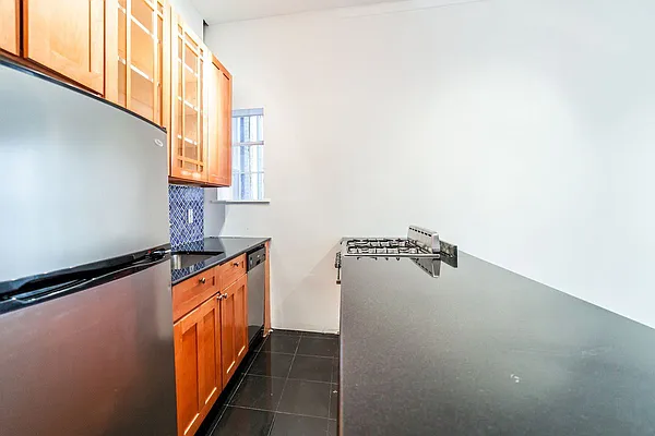 Rented by Bold New York | media 7