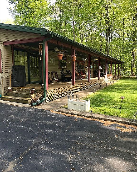 Front entry to house
