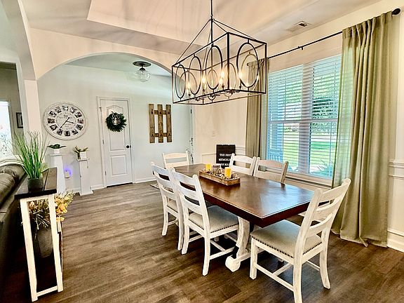 5th image of 207 Legacy Park Dr