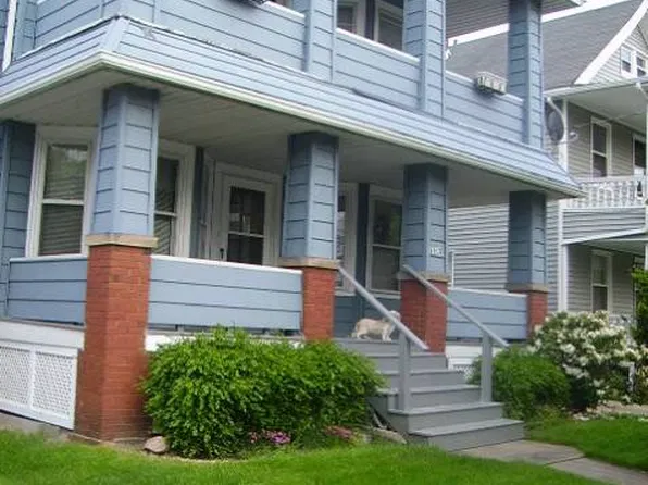1615 Winchester Ave, Lakewood, OH 44107