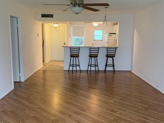 2nd image of 608 NE 2nd Street #139