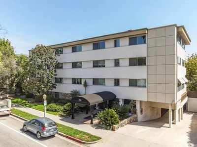 400 S Los Robles Ave UNIT 304, Pasadena, CA, 91101