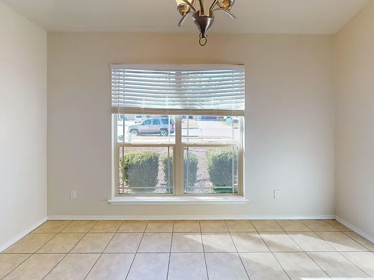 6600 Katy Creek Ln — Photo 7
