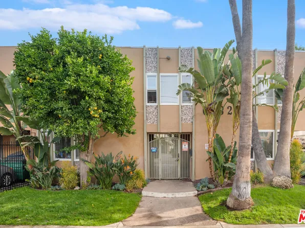 6632 Darby Ave, Reseda, CA 91335