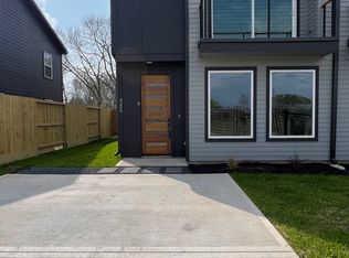 9208 Jutland Rd #A, Houston, TX 77033