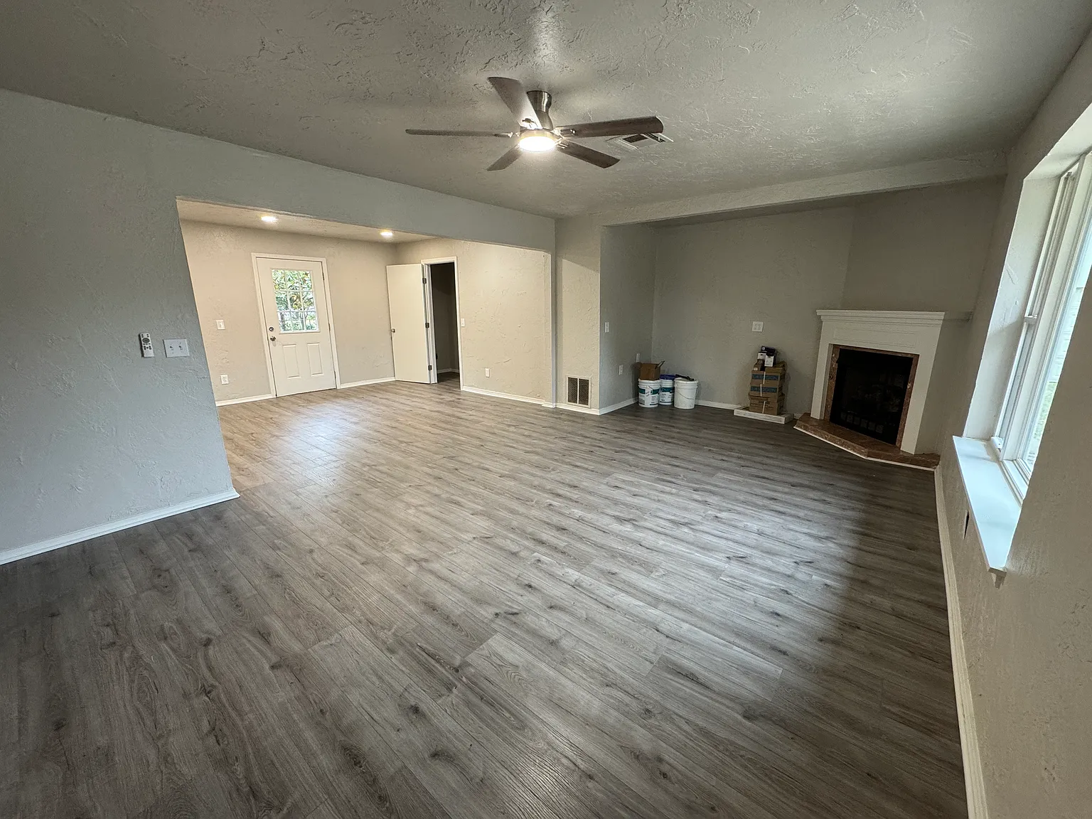 14820 Funston Rd — Photo 4