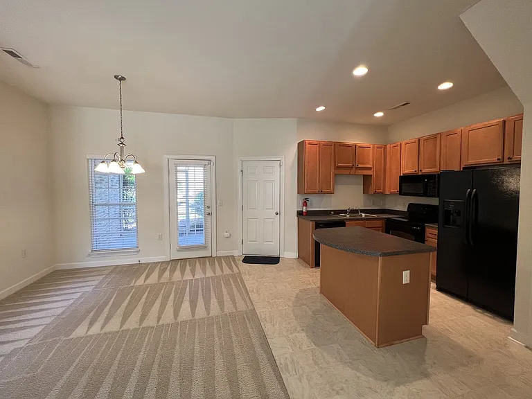 354 Summergate Dr — Photo 7
