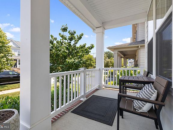5th image of 2713 Cockspur Ln