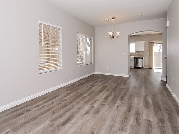 4th image of 5565 Sun Temple Ave