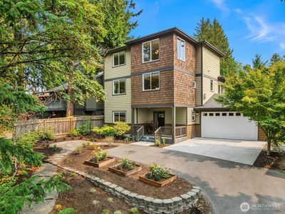 10334 46th Avenue NE, Seattle, WA, 98125
