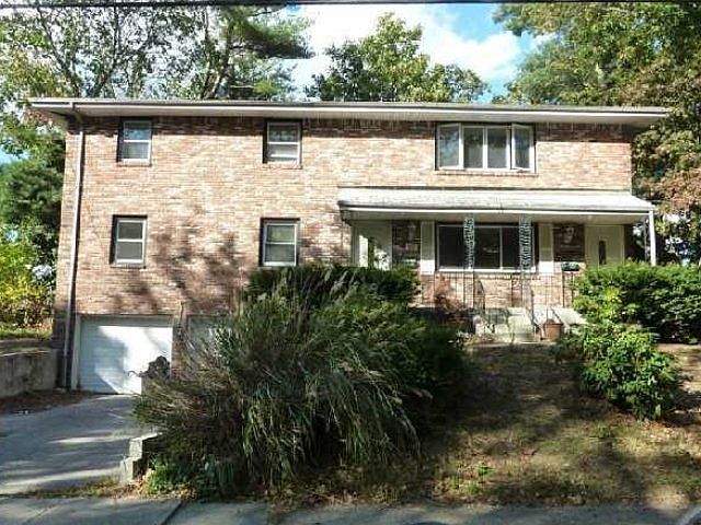 1st image of 29 McLoughlin St