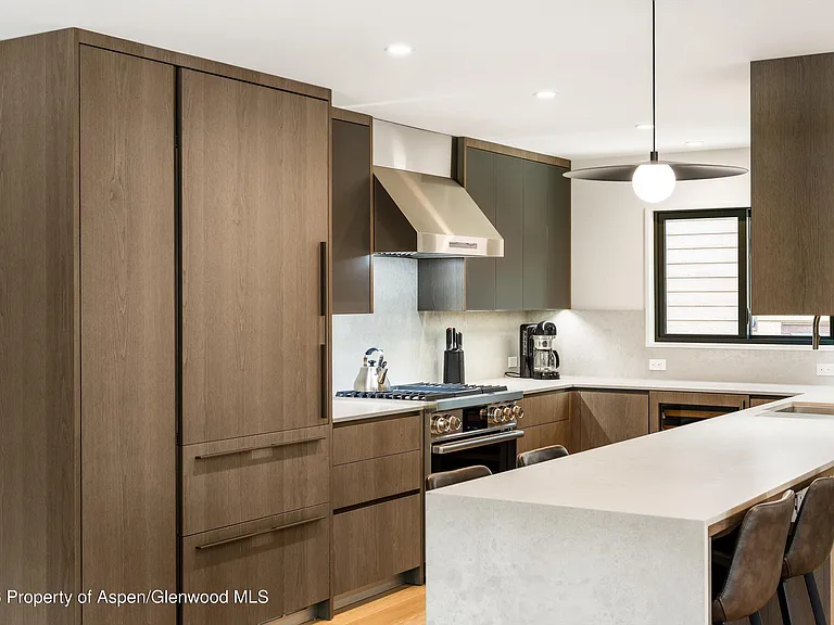 650 S Monarch St #7 — Photo 10
