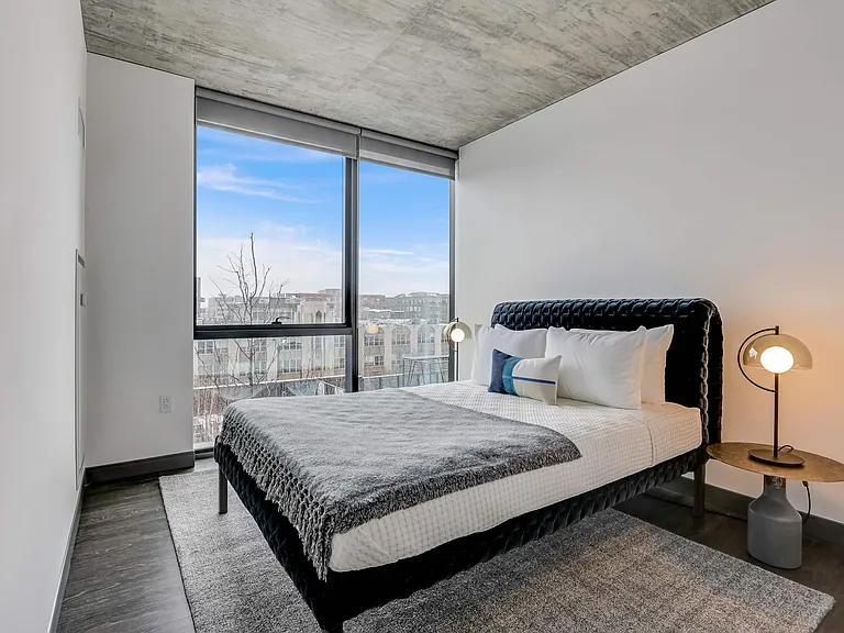 Fulbrix Apartments — Photo 30