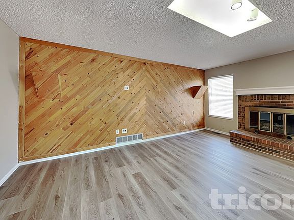 2nd image of 18373 E Arkansas Ave
