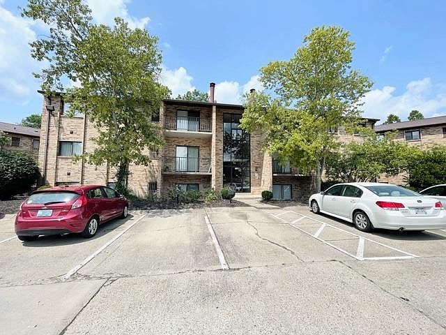 1st image of 7240 Creekview Dr APT 8
