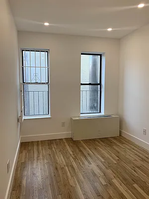 Rented by Compass | media 49