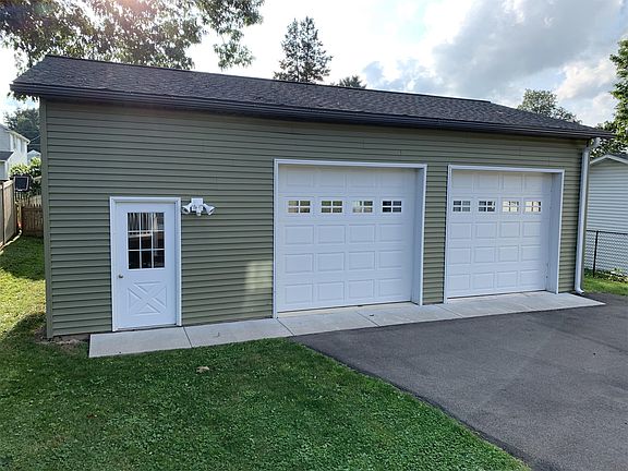 2nd image of 24 Parker Ave