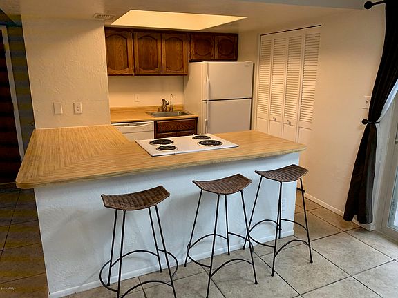 5th image of 2320 N 52nd St APT 117