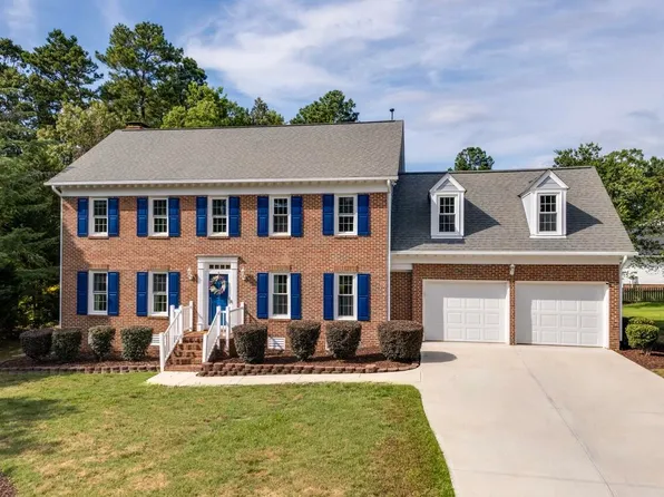 5 Caspian Ct, Durham, NC 27713