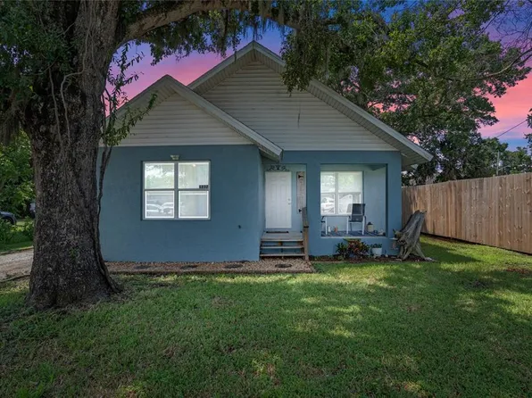 1232 30th Ave E, Bradenton, FL 34208
