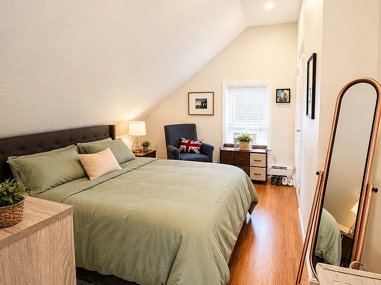 31 Richardson St #3 — Photo 9