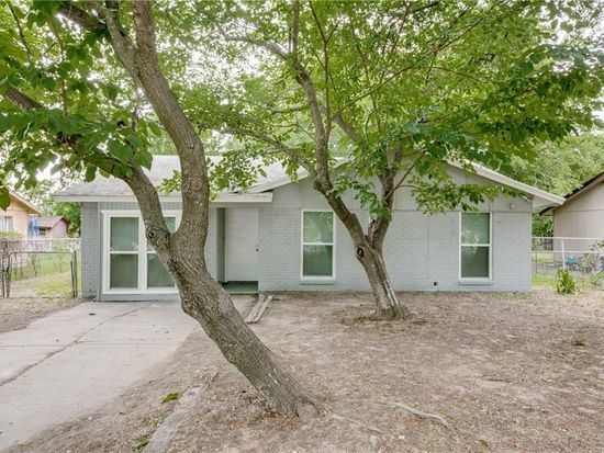1007 S Catherine St, Terrell, TX 75160