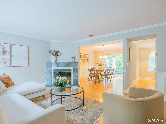 5th image of 10 South Street #68