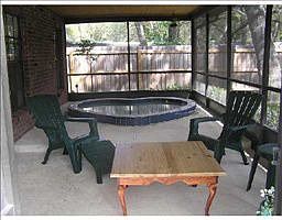 4th image of 9625 Hidden Oaks Cir