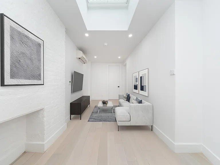 47 Saint Marks Pl #5W — Photo 7