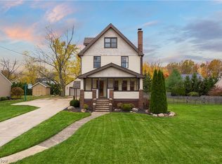 680 Lear Rd, Avon Lake, OH 44012