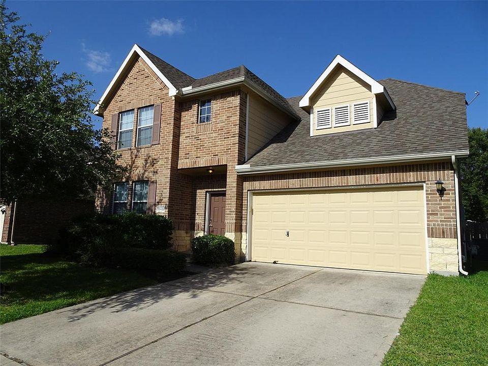 1st image of 26013 Royal Emerald Ln