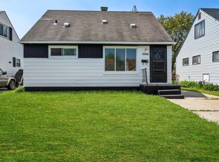 24561 Berry Ave, Warren, MI