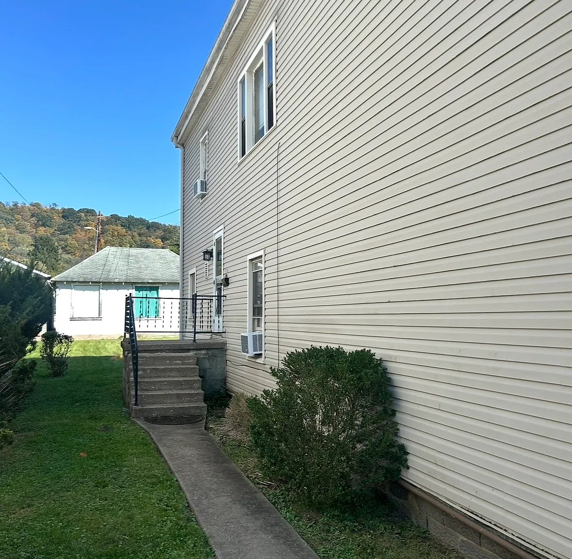 1 bed, 600 sqft, $700 — Photo 2