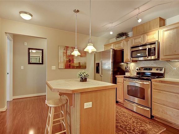 3rd image of 13503 97th Ave E Unit 306