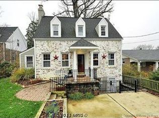 4924 26th St N, Arlington, VA 22207