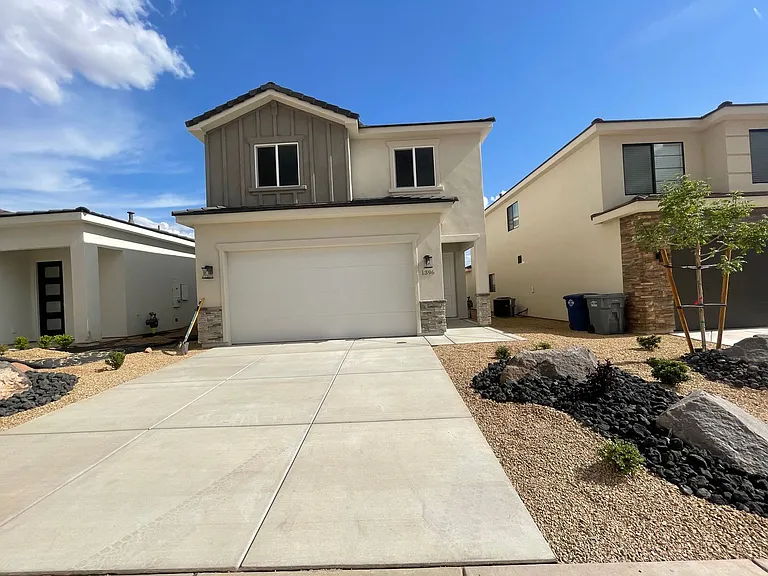 1396 E White Hollow Ln — Photo 24