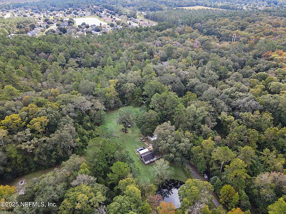 2nd image of 627 PINEBROOK Drive E