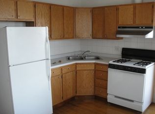 4008 N Central Park Ave, Chicago, IL 60618
