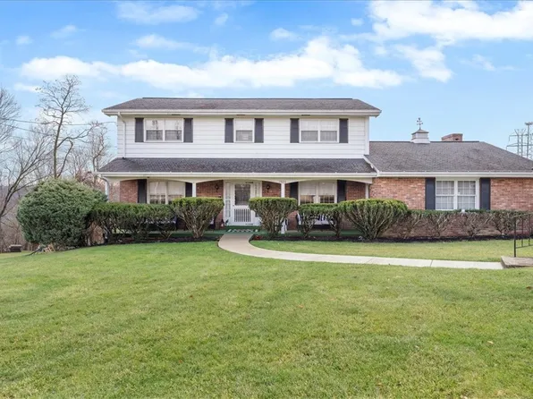 1926 Watchill Dr, Ambridge, PA 15003