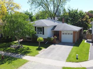 740 Hyde Rd, Burlington, ON L7S1S7