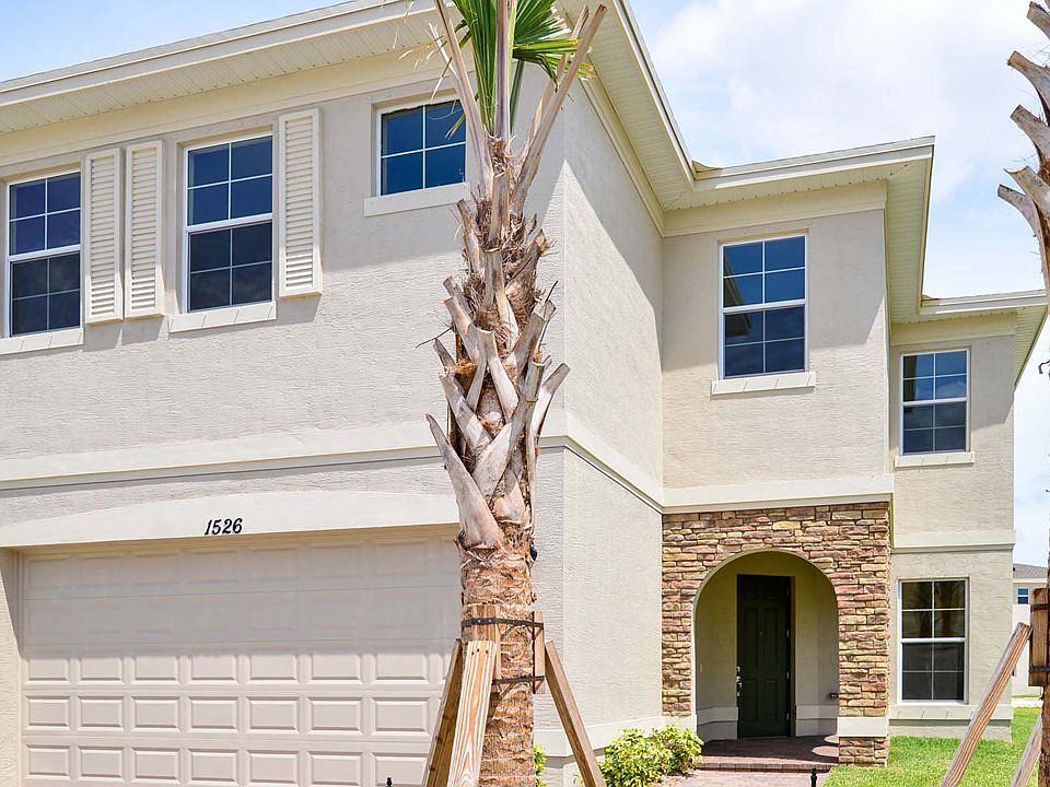 1st image of 1526 NW Cataluna Cir