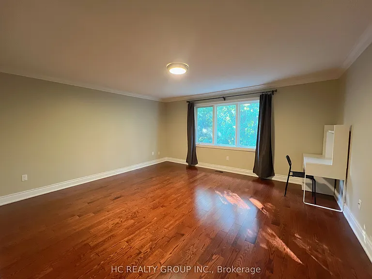73 Burndenford Cres — Photo 7