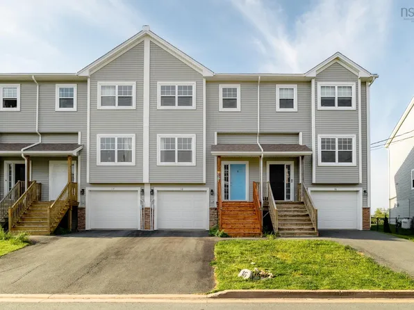 16 Mica Cres, Halifax, NS B3P 0G8