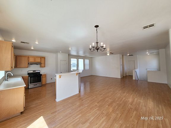 2nd image of 8555 Caddy Corner St