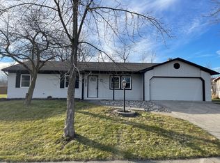 3812 Chancery Pl, Fort Wayne, IN 46804