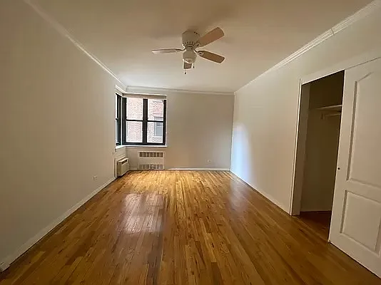 Rented by Queens Apartments Realty LLC | media 4