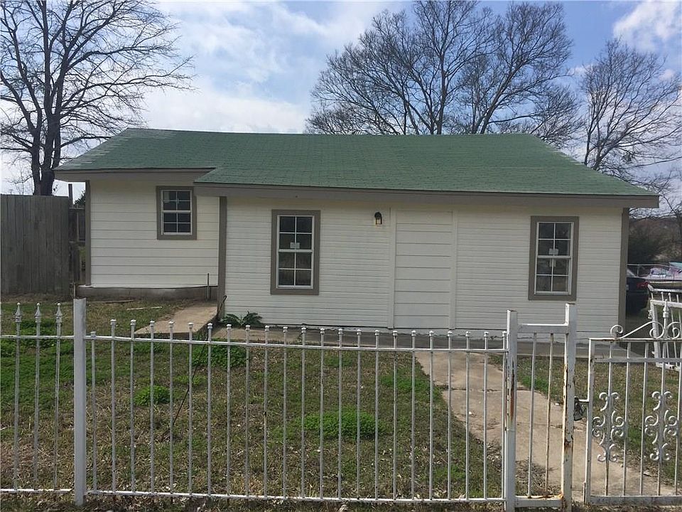 1st image of 325 West Ln