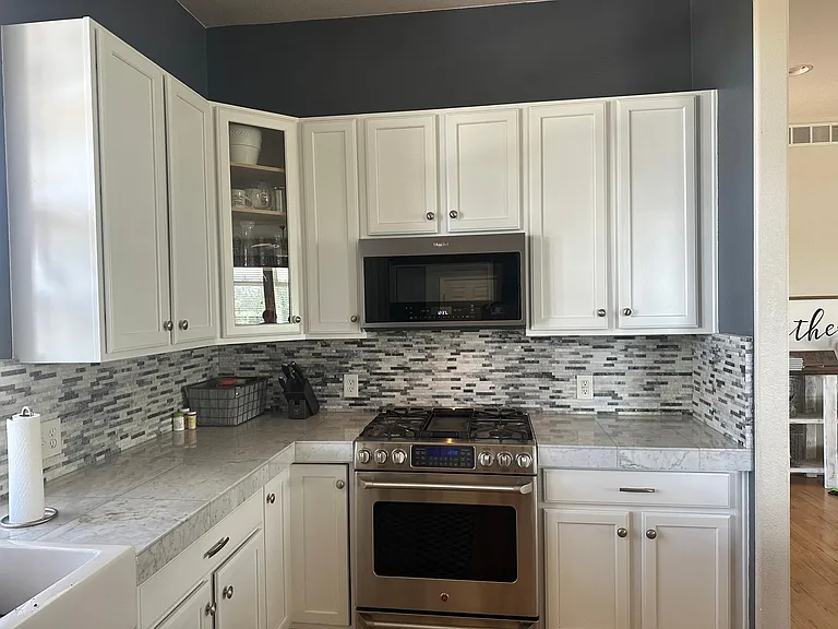 360 Columbine Dr — Photo 6