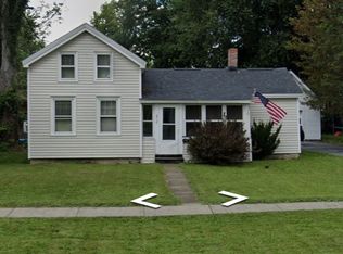 612 2nd St, Liverpool, NY 13088