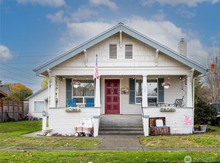 318 4th Street SW, Puyallup, WA 98371